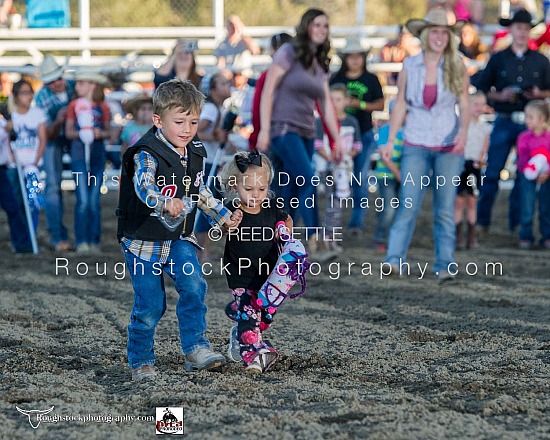 Stick Horse Racing